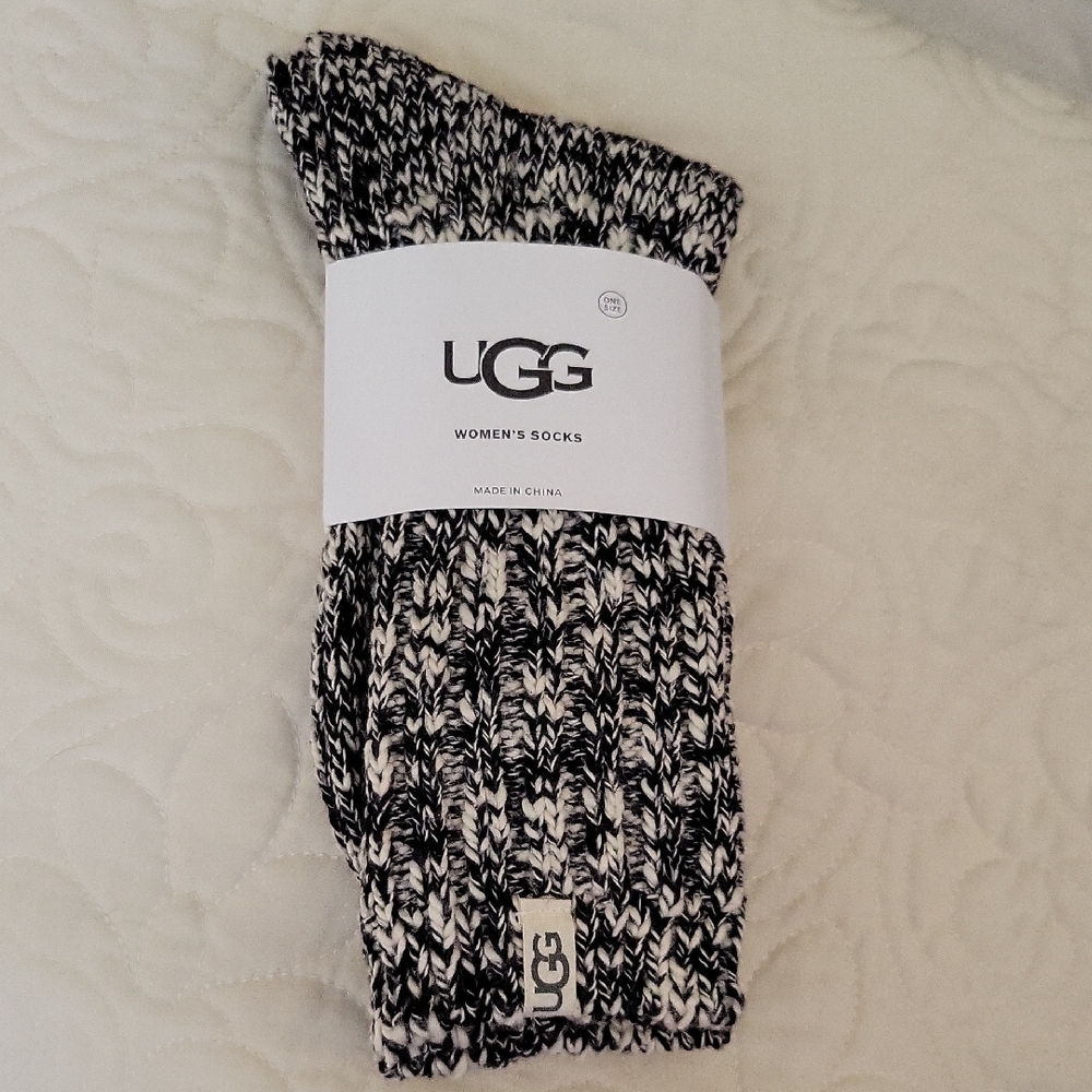 NWT. UGG Black and White Cotton Knit Women's Socks NEW